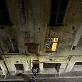 Ennesima notte di schiamazzi e urla in via Vico a Mondovì: intervengono i Carabinieri Ennesima notte di schiamazzi e urla in via Vico a Mondovì: intervengono i Carabinieri