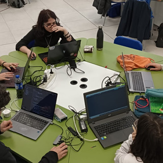 Il "Vallauri" di Fossano unica sede piemontese delle Olimpiadi di Cyber Sicurezza: in gara studenti da tutto il Piemonte