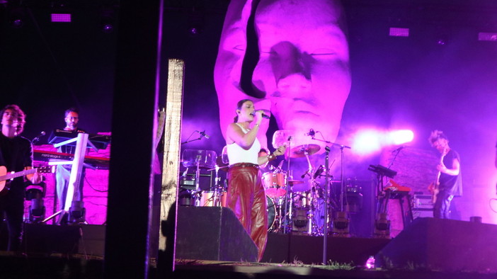 Emma sul palco dell'ultima edizione di Anima Festival a Cervere Emma sul palco dell'ultima edizione di Anima Festival a Cervere