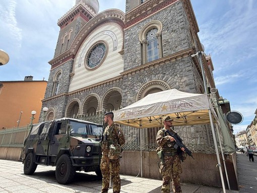 Fossano, cambio alla guida del Raggruppamento “Piemonte-Liguria” per “Strade Sicure” Fossano, cambio alla guida del Raggruppamento “Piemonte-Liguria” per “Strade Sicure”