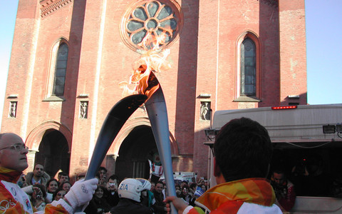 Fiamma Olimpica 2006 - archivio foto Alba