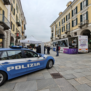 "Una Vita da Social", la Polizia di Stato porta nelle vie di Cuneo la sicurezza digitale e stradale