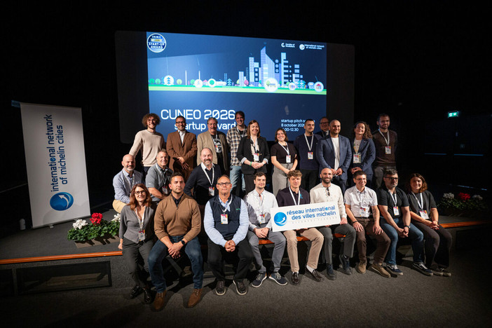 I rappresentanti delle 12 startup al Cinema Monviso di Cuneo al secondo INMC Startup Award, il concorso internazionale dedicato alle startup promosso dai membri del Corridor of Incubators (COI) I rappresentanti delle 12 startup al Cinema Monviso di Cuneo al secondo INMC Startup Award, il concorso internazionale dedicato alle startup promosso dai membri del Corridor of Incubators (COI)