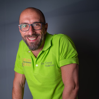 Paradontite, come riconoscerla e cosa fare [VIDEO]