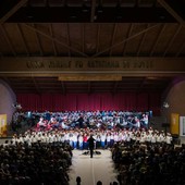 Concerto di Natale e premiazione degli alunni meritevoli: la Banca di Boves celebra i giovani talenti del territorio Concerto di Natale e premiazione degli alunni meritevoli: la Banca di Boves celebra i giovani talenti del territorio