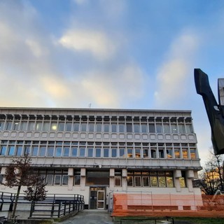 L'ex Tribunale di Saluzzo  è la nuova sede provvisoria degli studenti del liceo Classico e Scientifico Bodoni  Bodoni