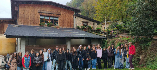 Bianchi Bonelli Virginio di Cuneo: le classi dell’indirizzo Turismo e Ambiente a scuola di turismo sostenibile Bianchi Bonelli Virginio di Cuneo: le classi dell’indirizzo Turismo e Ambiente a scuola di turismo sostenibile