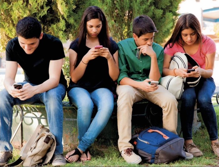 SOS SMARTPHONE: Istruzioni per genitori di adolescenti/preadolescenti