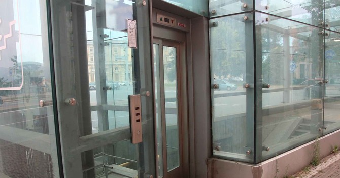 Sottopasso del Movicentro chiuso da 4 anni verso la riapertura, ma senza ascensore