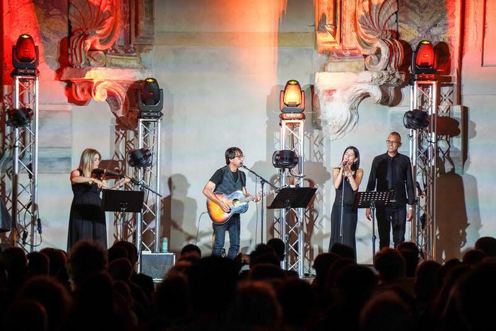 Il gruppo saviglianese "4sangiu" Il gruppo saviglianese "4sangiu"