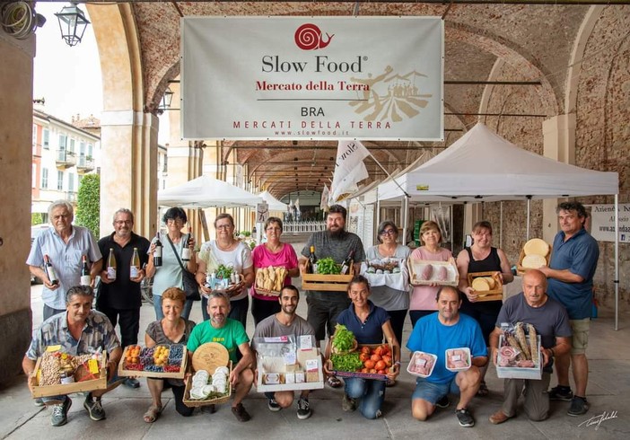 In foto il Mercato della Terra di Bra In foto il Mercato della Terra di Bra