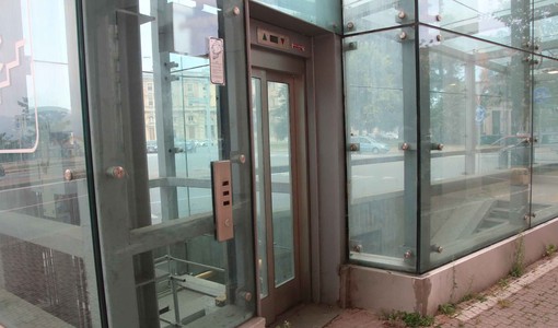 Sottopasso del Movicentro chiuso da 4 anni verso la riapertura, ma senza ascensore