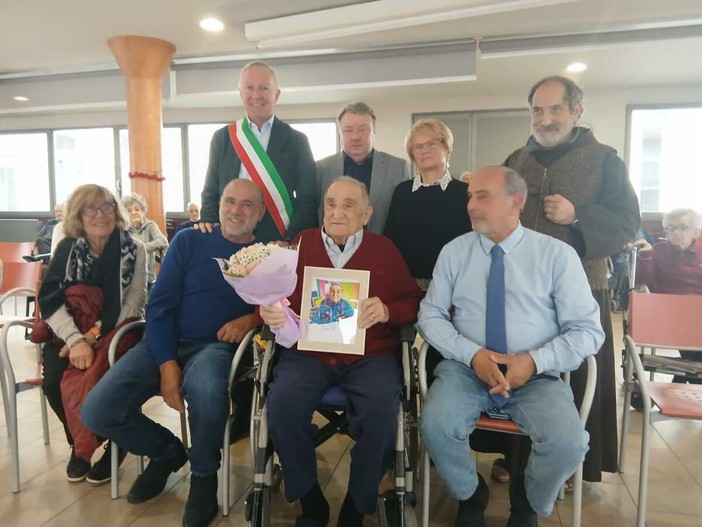 Tanti auguri a Francesco Rabbia al Tapparelli di Saluzzo