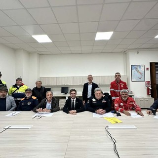 Il rinnovo della convenzione con le associazioni di Protezione Civile e la Città di Alba Il rinnovo della convenzione con le associazioni di Protezione Civile e la Città di Alba