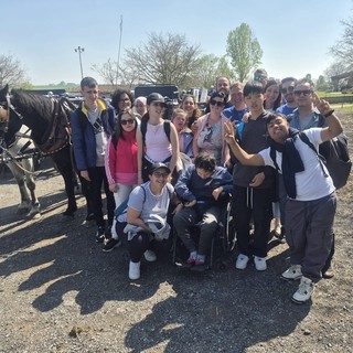 Paradriving 2026: studenti del “Denina Pellico Rivoira” nella tappa di Savigliano, all’insegna di inclusione, sport e passione