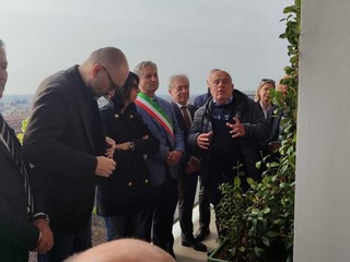 Momenti dell'inaugurazione del Terrazzo in fiore nella Pediatria Oncologica di Savigliano Momenti dell'inaugurazione del Terrazzo in fiore nella Pediatria Oncologica di Savigliano