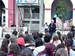 Saluzzo: mille giovani alla Festa del Riconoscimento alla ex Caserma Musso per arrivare preparati al voto Saluzzo: mille giovani alla Festa del Riconoscimento alla ex Caserma Musso per arrivare preparati al voto