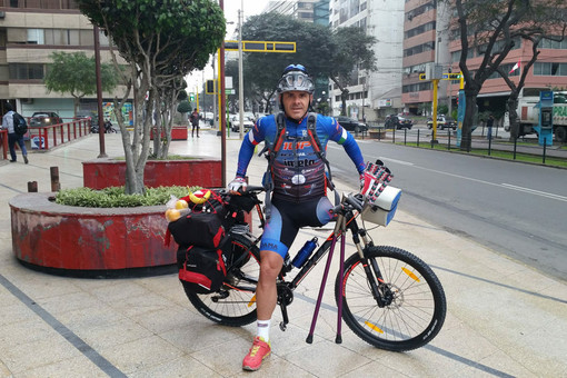 Passaggio a Ceva del “Tour in Bici alla Ricerca dei 4 Elementi” Passaggio a Ceva del “Tour in Bici alla Ricerca dei 4 Elementi”