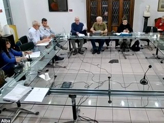 Un momento della commissione comunale tenuta ieri in Sala Giunta