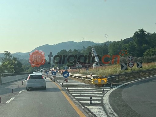 Destinazione mare, ma nessuna riduzione di cantieri sulla A6 Torino-Savona per il ponte del 2 Giugno