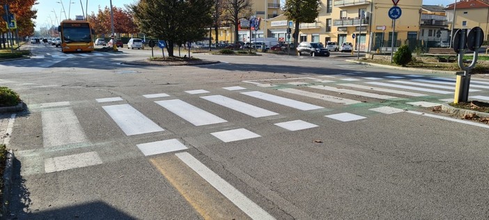 Ad Alba quattro pedoni investiti in cinque giorni: l'invito alla prudenza sulle strisce Ad Alba quattro pedoni investiti in cinque giorni: l'invito alla prudenza sulle strisce