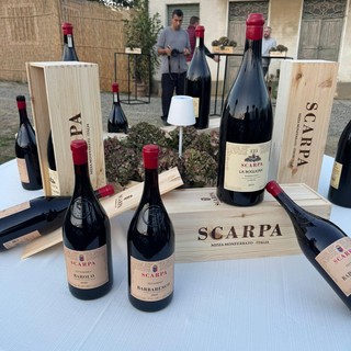 Anniversario Cantine Scarpa, Varrone (Cia Cuneo): "Da 125 anni un modello di fedeltà alla terra e capacità di innovare restando se stessi" Anniversario Cantine Scarpa, Varrone (Cia Cuneo): "Da 125 anni un modello di fedeltà alla terra e capacità di innovare restando se stessi"