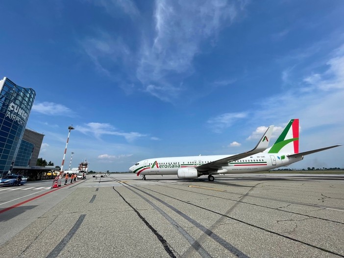 Levaldigi perde la Sardegna: da ottobre addio ai voli per Cagliari Levaldigi perde la Sardegna: da ottobre addio ai voli per Cagliari