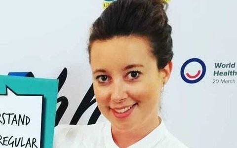 Bloccata in Arabia Saudita con la figlia: "Angela Rovera non deve essere lasciata sola"