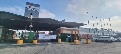 Incendio ad altoforno di Taranto ferma metà della forza lavoro all’ex Ilva di Racconigi: la protesta dei lavoratori