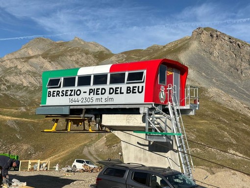 Ad Argentera “sventola” un Tricolore a 2.600 metri di altezza, che ha il sapore della rinascita Ad Argentera “sventola” un Tricolore a 2.600 metri di altezza, che ha il sapore della rinascita