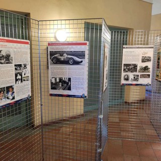 La mostra a Piasco (Immagine di repertorio) La mostra a Piasco (Immagine di repertorio)