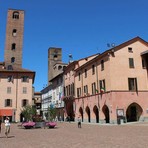 Marciapiedi ad Alba, riparte il diserbo meccanico dopo i ritardi: la pulizia entra nel piano dell'igiene urbana Marciapiedi ad Alba, riparte il diserbo meccanico dopo i ritardi: la pulizia entra nel piano dell'igiene urbana