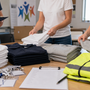 Abbigliamento personalizzato per eventi locali: cosa valutare prima dell'ordine