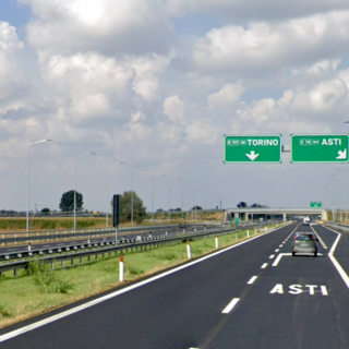 A6 Torino-Savona, oltre 2 milioni di euro per nuovi Led, videosorveglianza e pannelli informativi