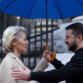 A Kiev servono miliardi per il prossimo bilancio e conta solo sull’Europa