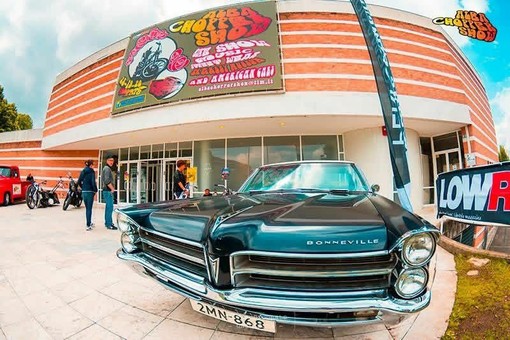 Alba Chopper &amp; Tattoo Show, ingresso gratuito per tre giorni  di motori, tatuaggi e spettacolo in piazza Medford