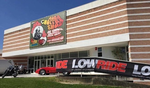Torna l’Alba Chopper & Tattoo Show: tre giorni tra motori, tatuaggi e musica in piazza Medford Torna l’Alba Chopper & Tattoo Show: tre giorni tra motori, tatuaggi e musica in piazza Medford