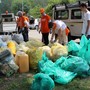 I rifiuti raccolti ad Alba durante un'edizione di Spazzamondo
