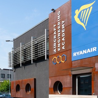 AEA – Aircraft Engineering Academy e Istituto Aeronautico Locatelli, nasce a Bergamo un percorso condiviso per rafforzare la formazione aeronautica AEA – Aircraft Engineering Academy e Istituto Aeronautico Locatelli, nasce a Bergamo un percorso condiviso per rafforzare la formazione aeronautica