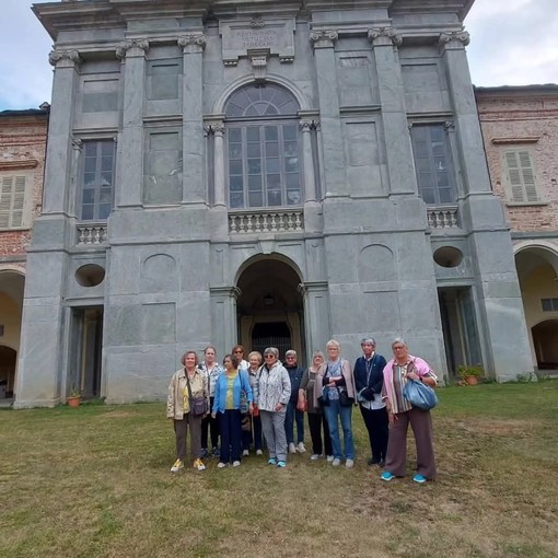 Auser Cuneo, 130 soci al Castello Reale di Valcasotto con gli studenti del Cigna come guide Auser Cuneo, 130 soci al Castello Reale di Valcasotto con gli studenti del Cigna come guide