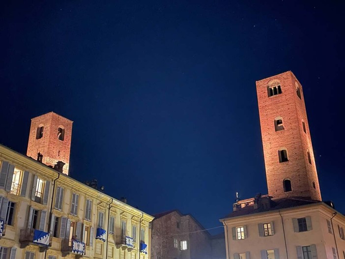 Alba accende sette piazze: sabato 5 settembre torna la Notte Bianca “Fino all’Alba” Alba accende sette piazze: sabato 5 settembre torna la Notte Bianca “Fino all’Alba”