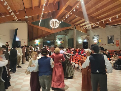 Roccaforte Mondovì, presentato il video per i 25 anni dell'Associazione Artusin Roccaforte Mondovì, presentato il video per i 25 anni dell'Associazione Artusin