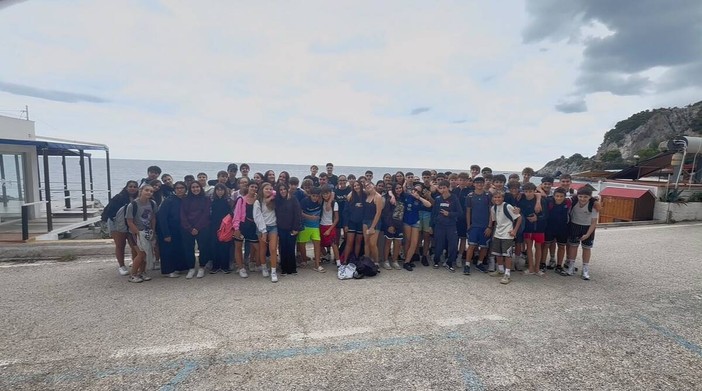 Savigliano e Racconigi, le prime dell'"Arimondi-Eula" in gita al mare per iniziare l'anno insieme