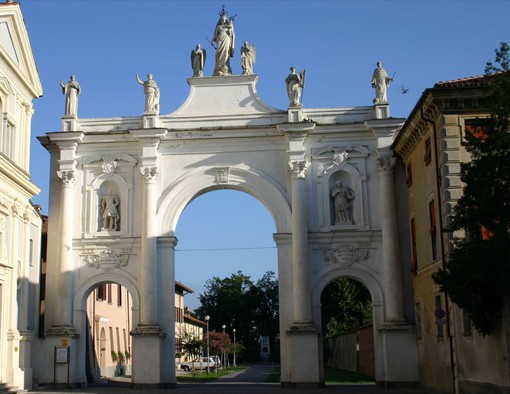 L'Arco del Belvedere, tra i simboli della Città delle Paci