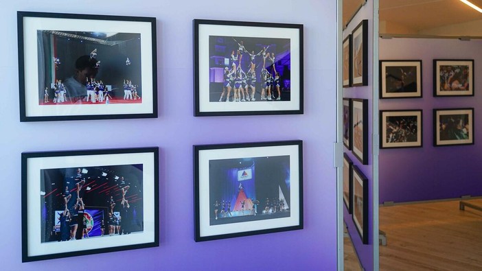 Alba Cheer: ultimo giorno per l'asta delle foto di Emanuele Baracco