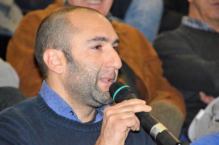 Il sindaco di Priero Alessandro Ingaria Il sindaco di Priero Alessandro Ingaria