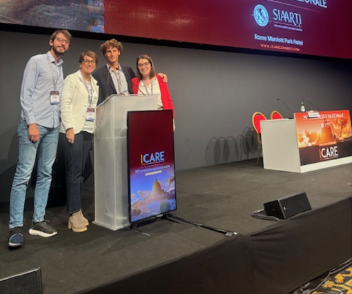 Il direttore Blangetti (seconda da sinistra) con i tre specializzandi dell’ospedale di Mondovì Il direttore Blangetti (seconda da sinistra) con i tre specializzandi dell’ospedale di Mondovì