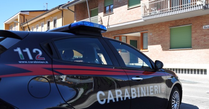 Furti ad Alba e Govone, due persone denunciate dai Carabinieri Furti ad Alba e Govone, due persone denunciate dai Carabinieri