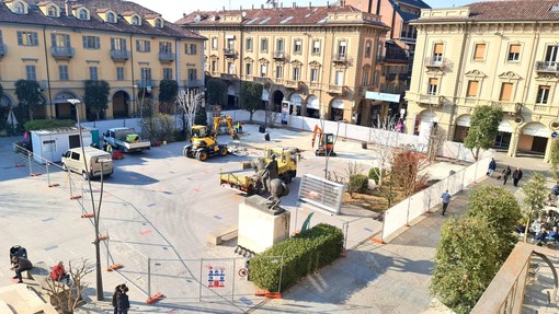 Partiti i lavori per il rifacimento dell'ex piazza Savona