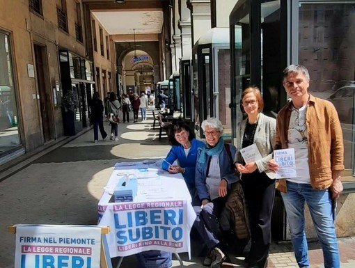 "Liberi Subito", a Cuneo prosegue la raccolta firme per la proposta di legge sul fine vita "Liberi Subito", a Cuneo prosegue la raccolta firme per la proposta di legge sul fine vita